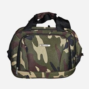 Men’s Camo Toiletry Bag - Green Camouflage 14" x 10"